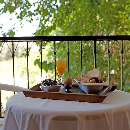 Milton 2* Roda (Corfu)