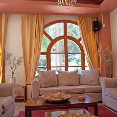 Milton 2* Roda (Corfu)