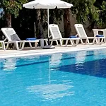 Milton Ξενοδοχείο 2*